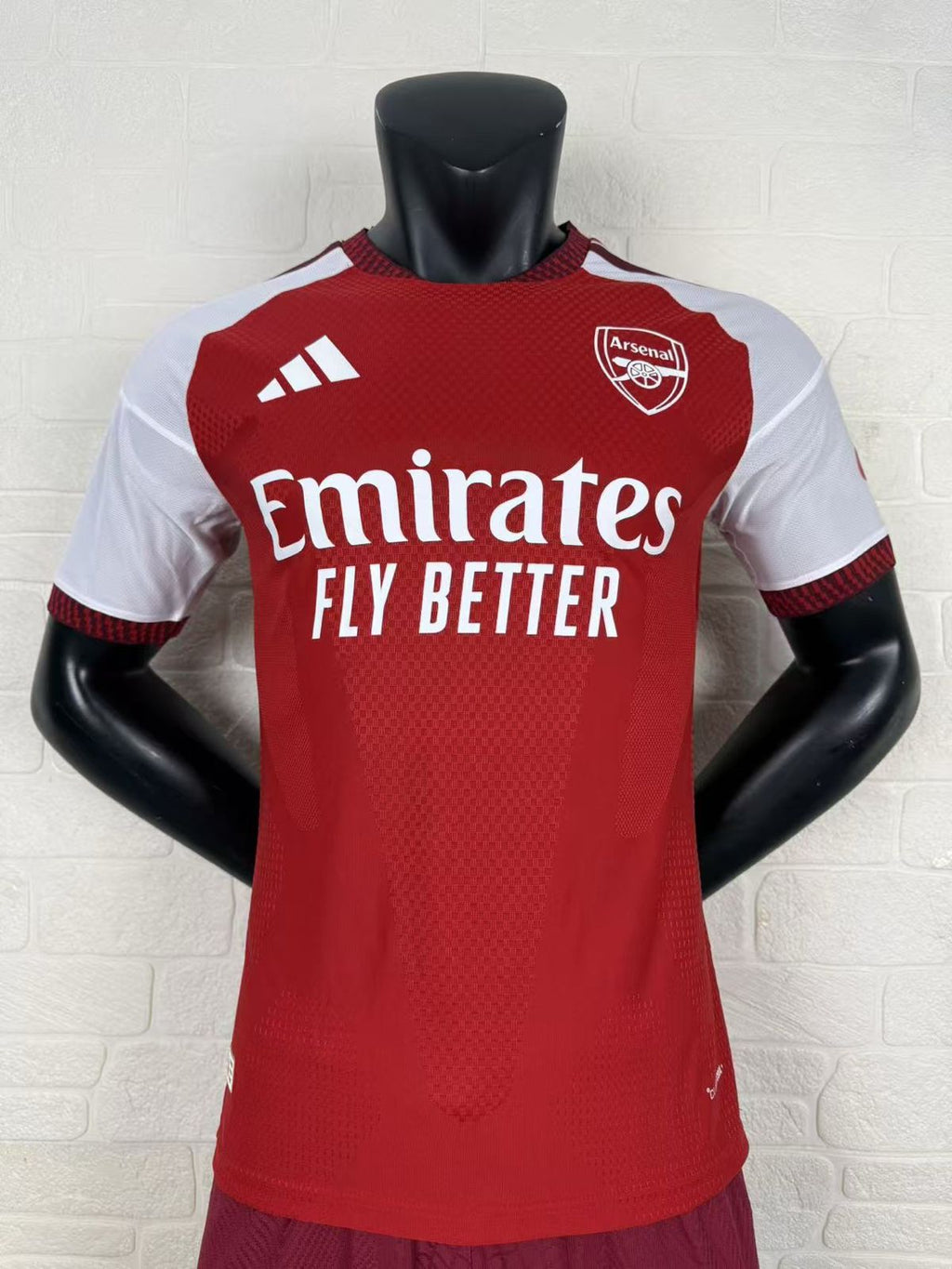 Camiseta local del Arsenal 26/27