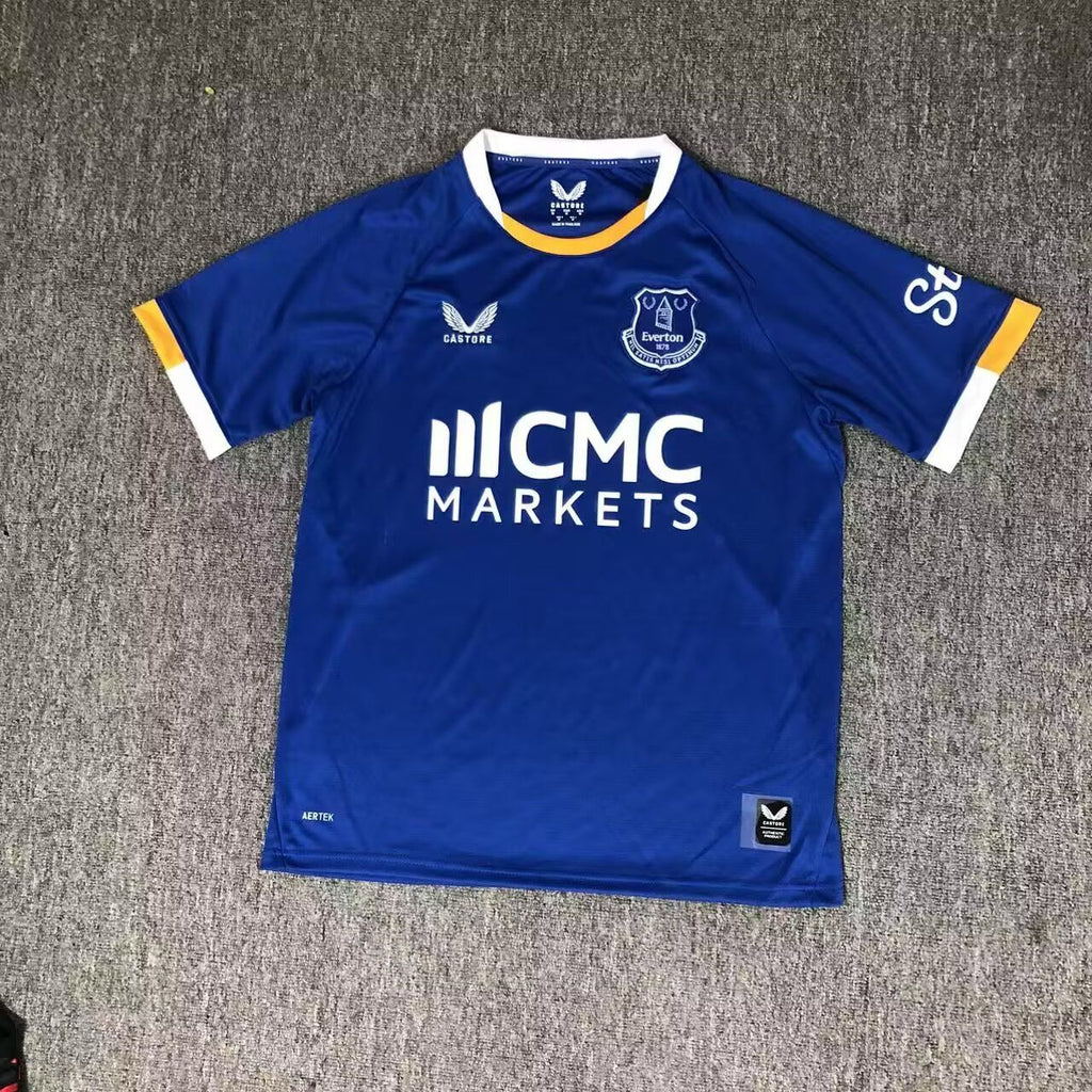 Camiseta de local del Everton 26/27