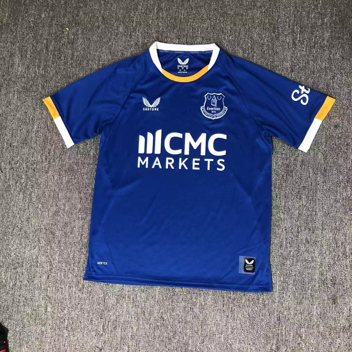 Camiseta de local del Everton 26/27