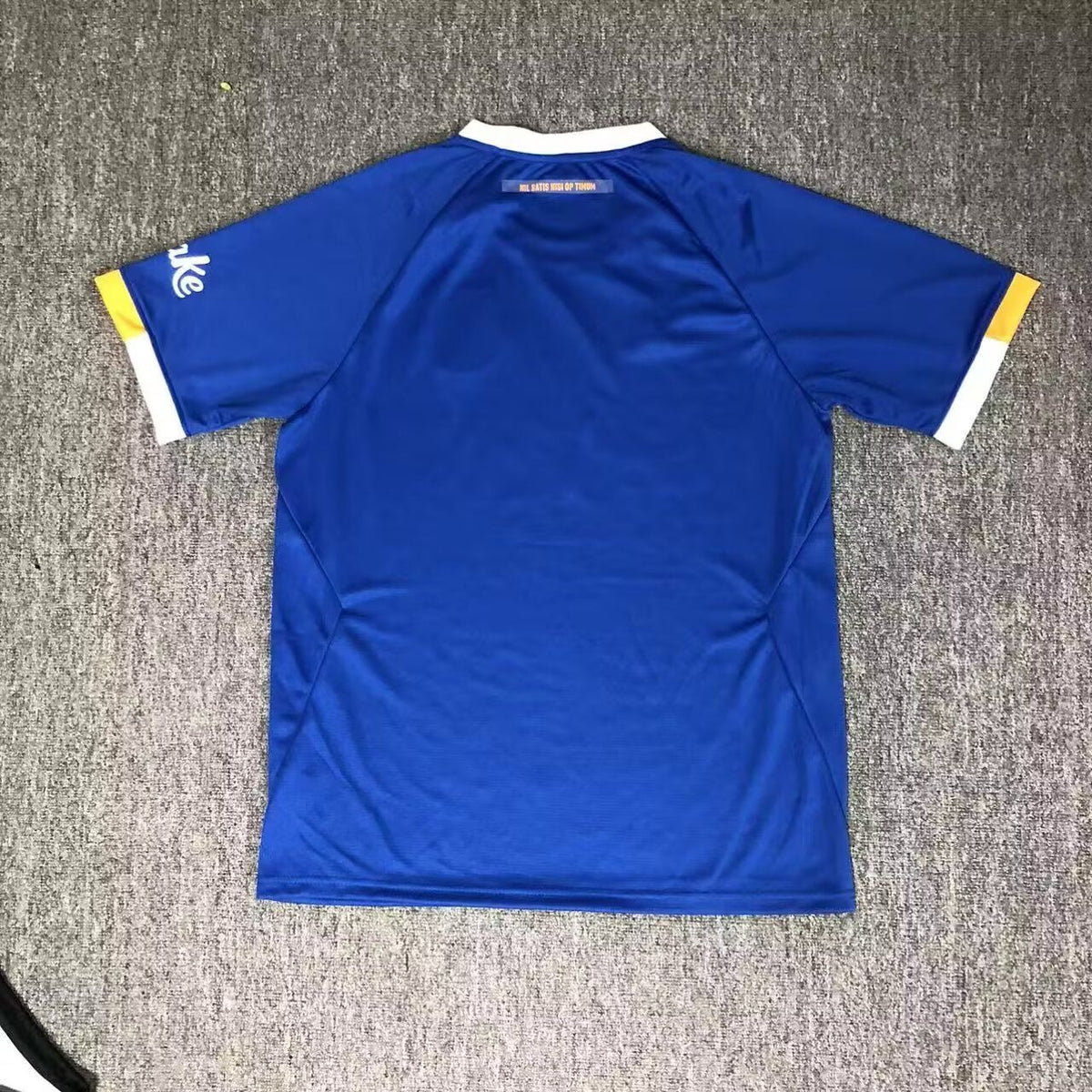Camiseta de local del Everton 26/27
