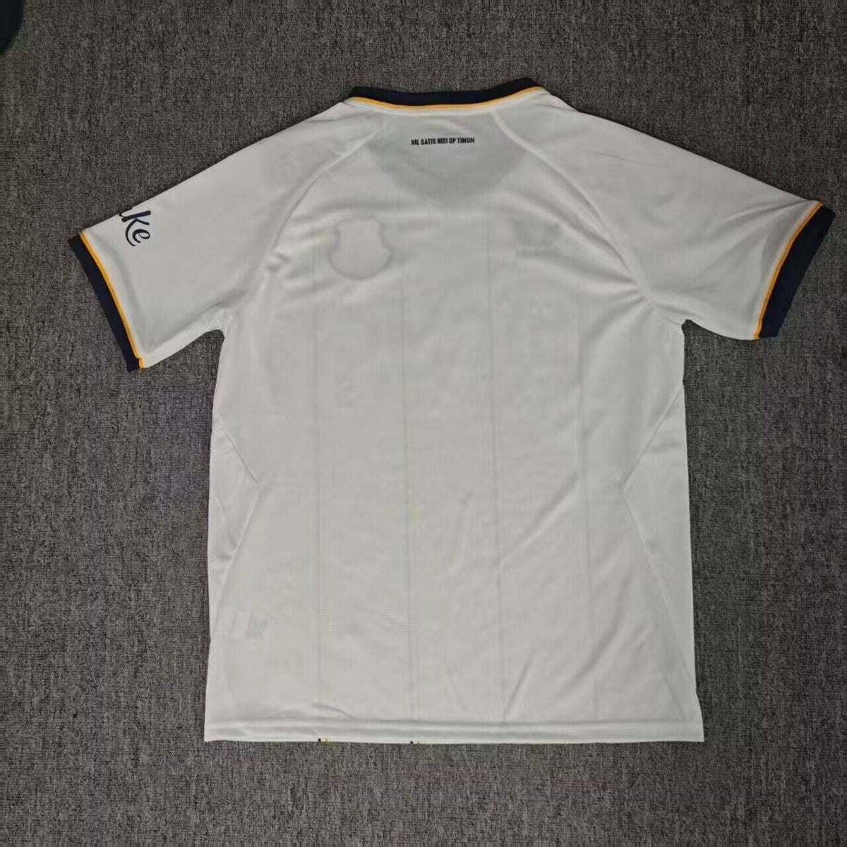 Camiseta de visitante del Everton 26/27