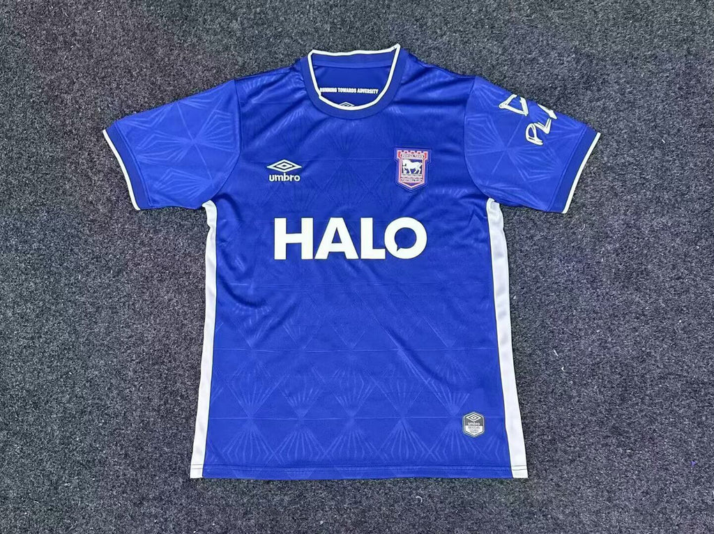 Camiseta de local del Ipswich Town 26/27