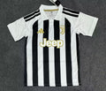 Camiseta local de la Juventus 26/27